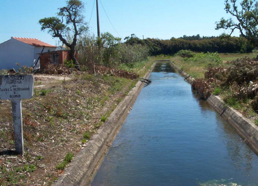 Irrigation canal 
